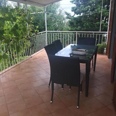 Smilje Apartment Seline Luaran gambar