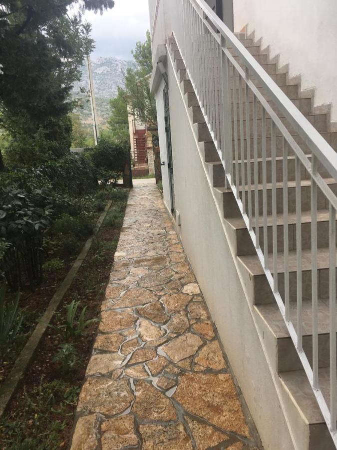 Smilje Apartment Seline Luaran gambar