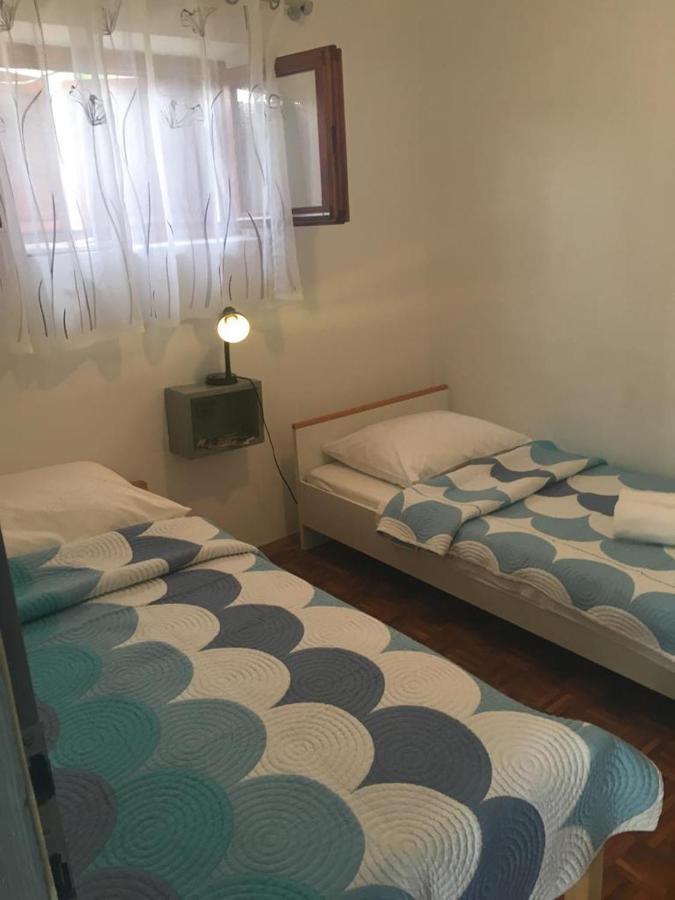 Smilje Apartment Seline Luaran gambar